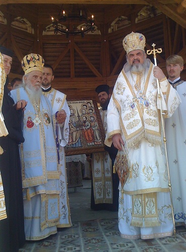 Patriarhul Daniel, la Barsana (c) eMM.ro